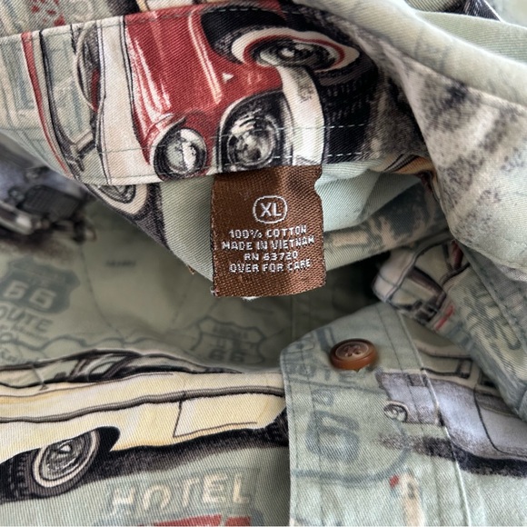 Clear Water Outfitters Classic car print shirt. - Picture 15 of 15